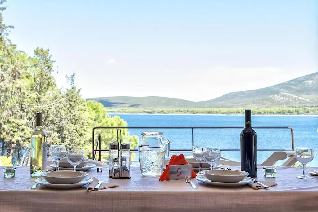 Villa Flavia Direttamente Sul Mare Con Terrazza Incantevole Per 6 Persone Alghero
