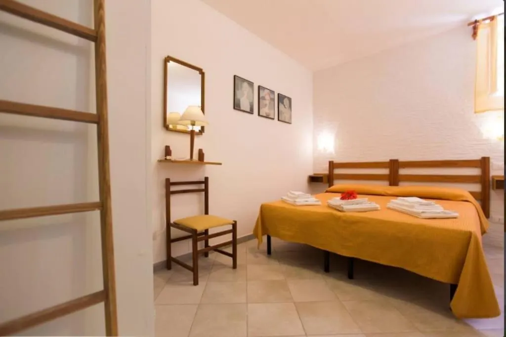 Dom wakacyjny Villa Flavia Direttamente Sul Mare Con Terrazza Incantevole Per 6 Persone Alghero
