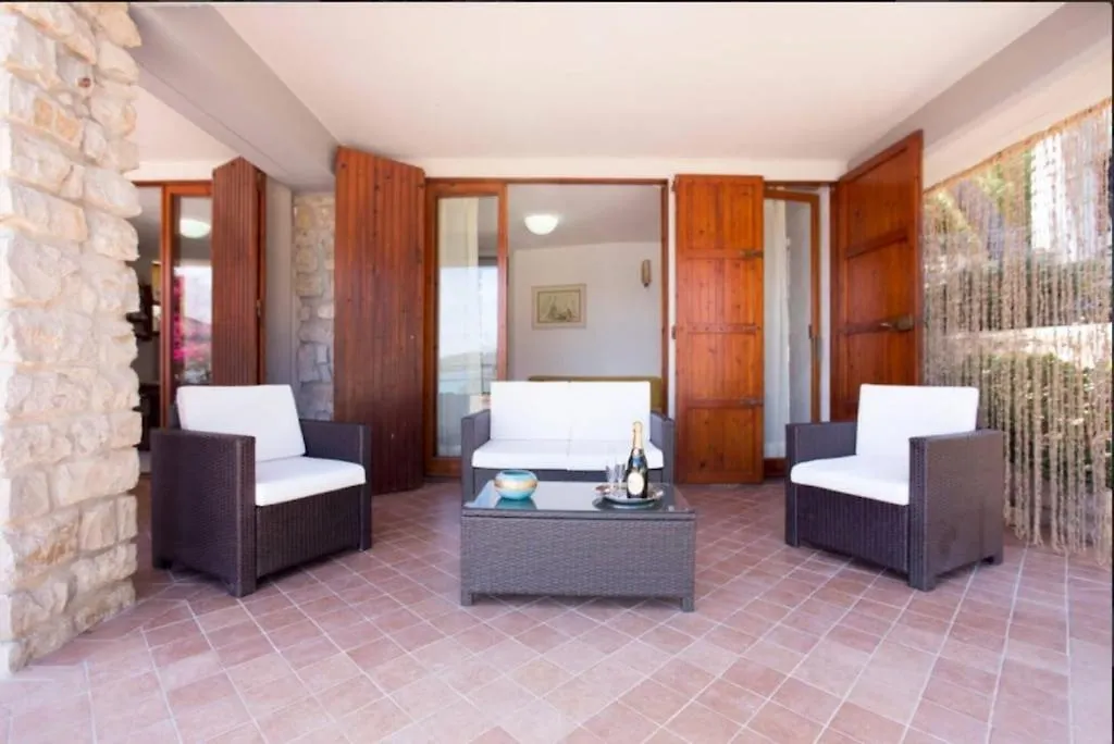 Villa Flavia Direttamente Sul Mare Con Terrazza Incantevole Per 6 Persone Alghero Dom wakacyjny