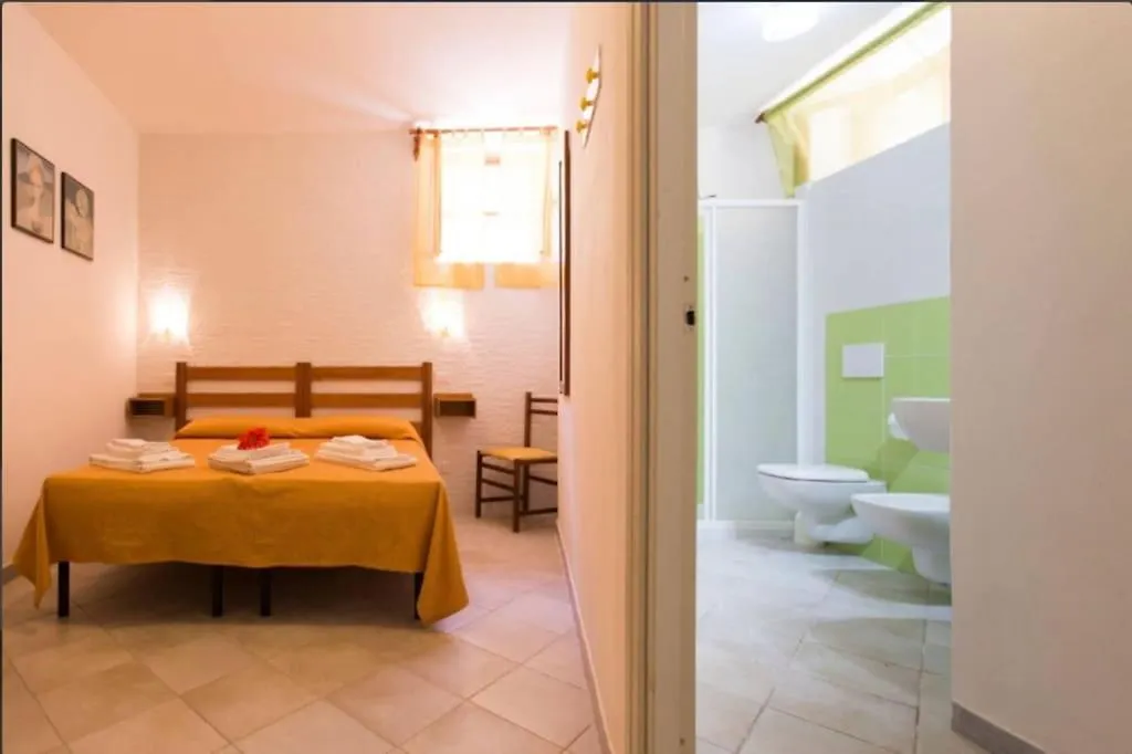 Villa Flavia Direttamente Sul Mare Con Terrazza Incantevole Per 6 Persone Alghero Olaszország