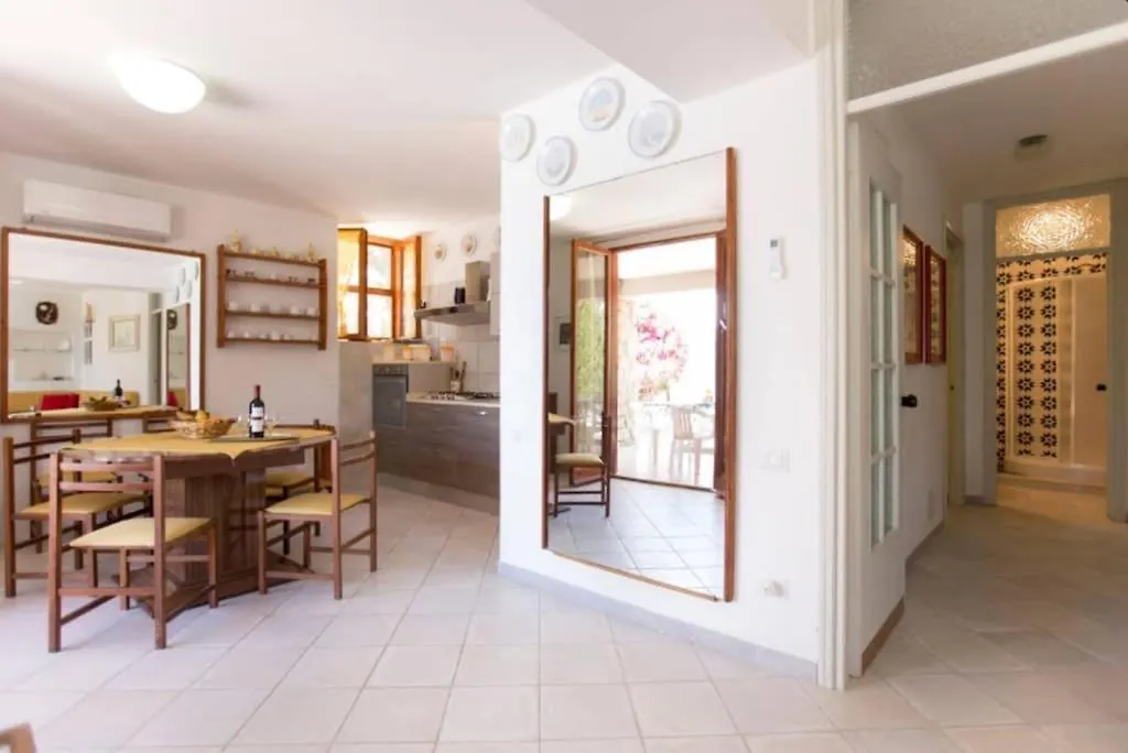 Vakantiehuis Villa Flavia Direttamente Sul Mare Con Terrazza Incantevole Per 6 Persone Alghero Italië